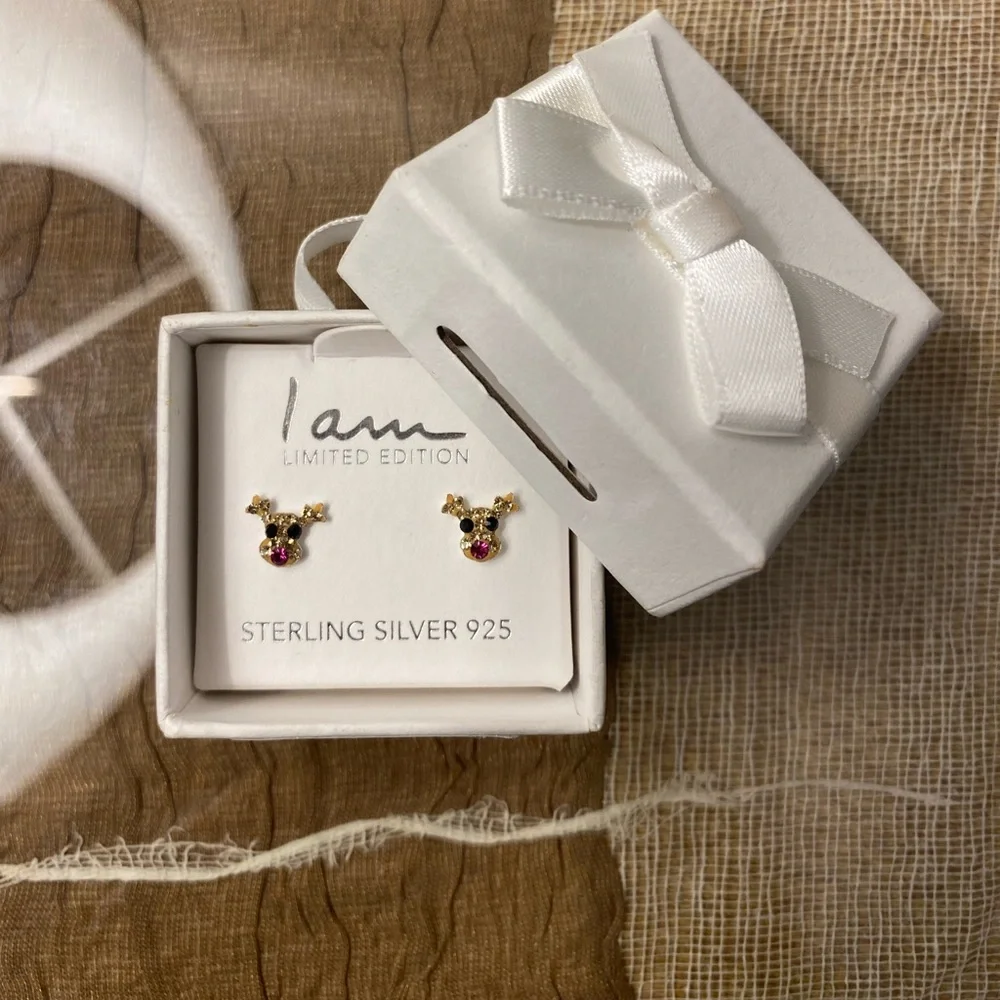 **GIFTED** I am LIMITED EDITION STERLING SILVER 925 reindeer earrings 🤶🎅🦌🎄❄️ - Picture 2 of 16